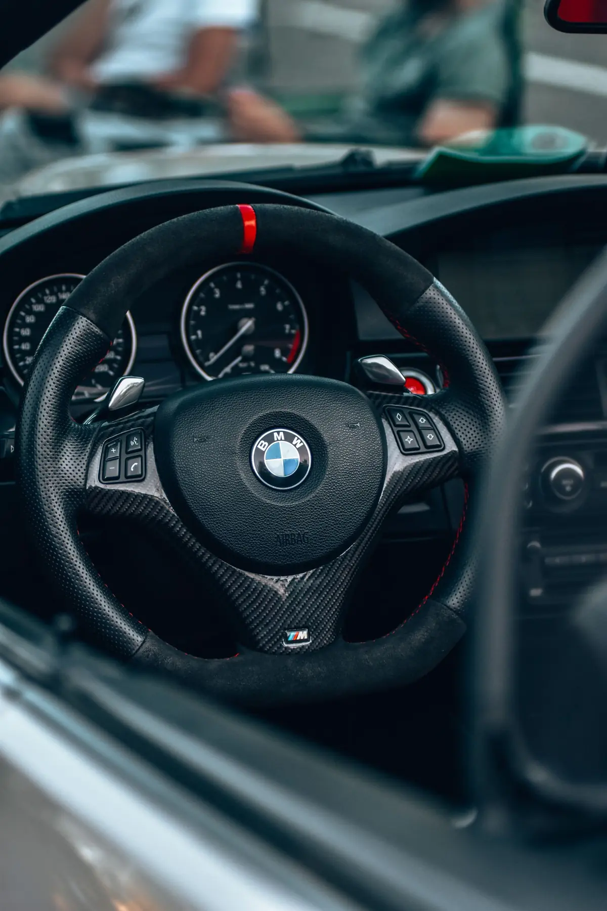 Volante de fibra de carbono para BMW Serie F